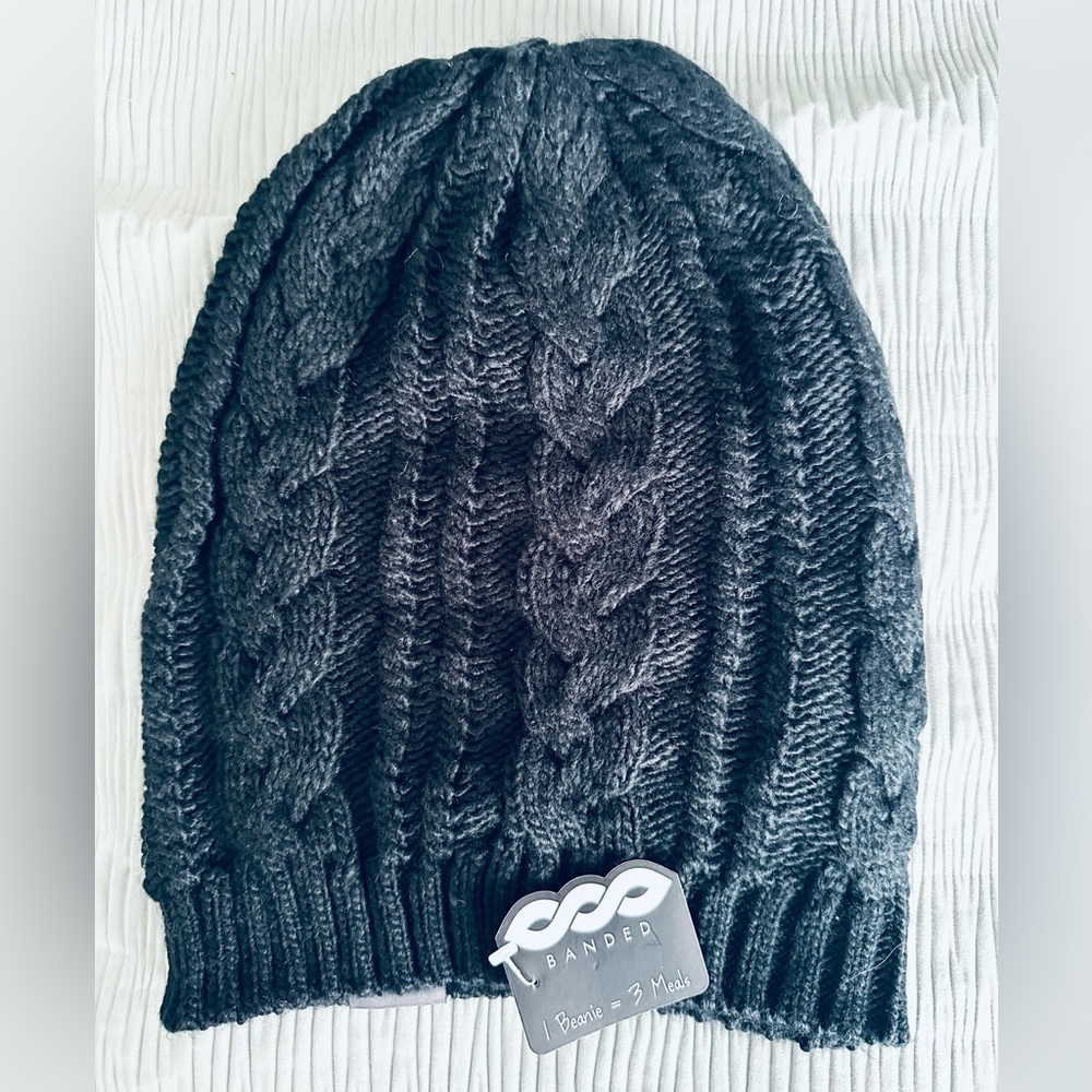 NWT Banded Black Cable Knit Beanie